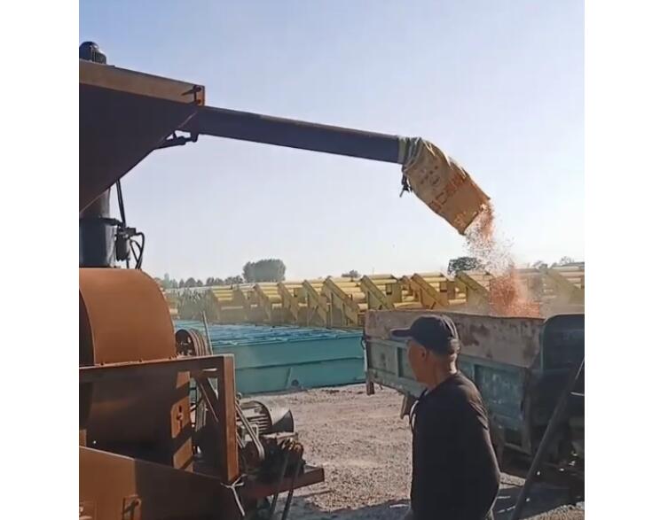 鏟車式玉米脫粒機